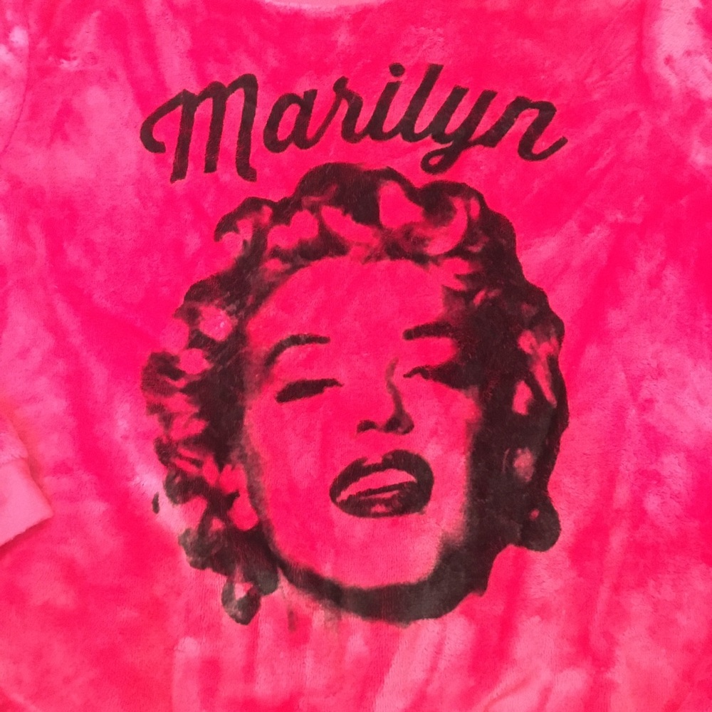 Authentic Marilyn Monroe Plush Pull-over; SZ Large - Picture 3 of 9